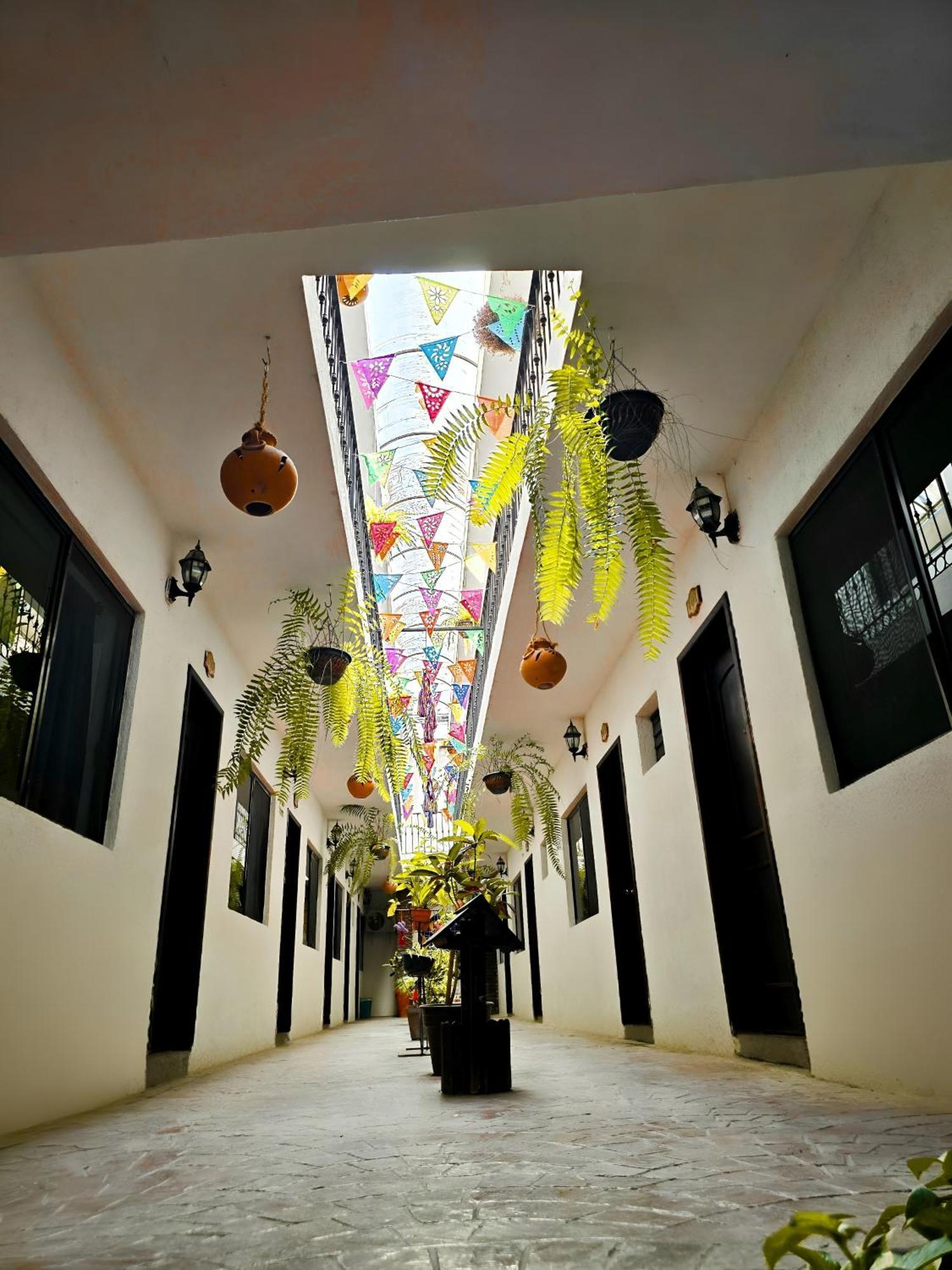 Hotel Villa Esmeralda Tuxtla Gutierrez Bagian luar foto