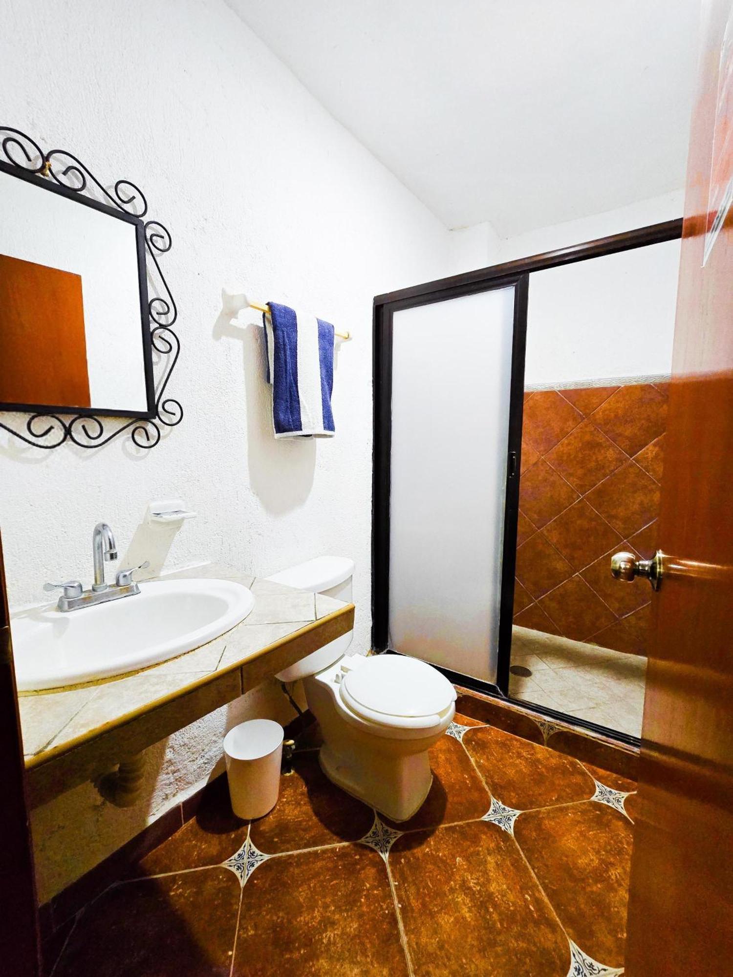 Hotel Villa Esmeralda Tuxtla Gutierrez Bagian luar foto