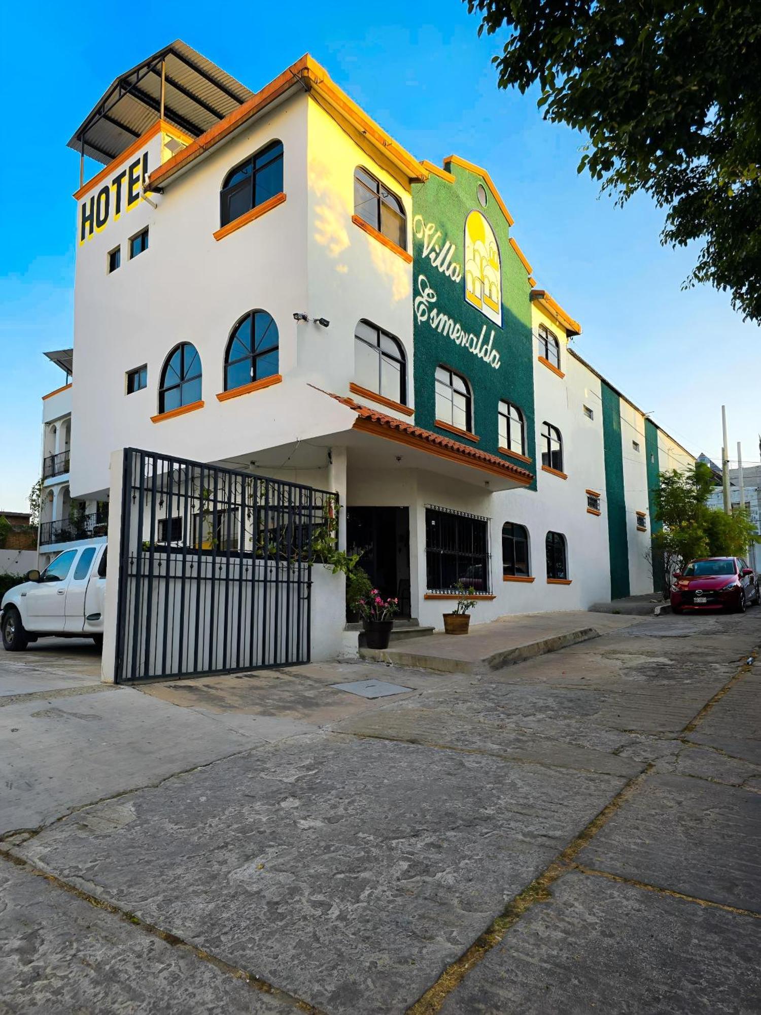 Hotel Villa Esmeralda Tuxtla Gutierrez Bagian luar foto